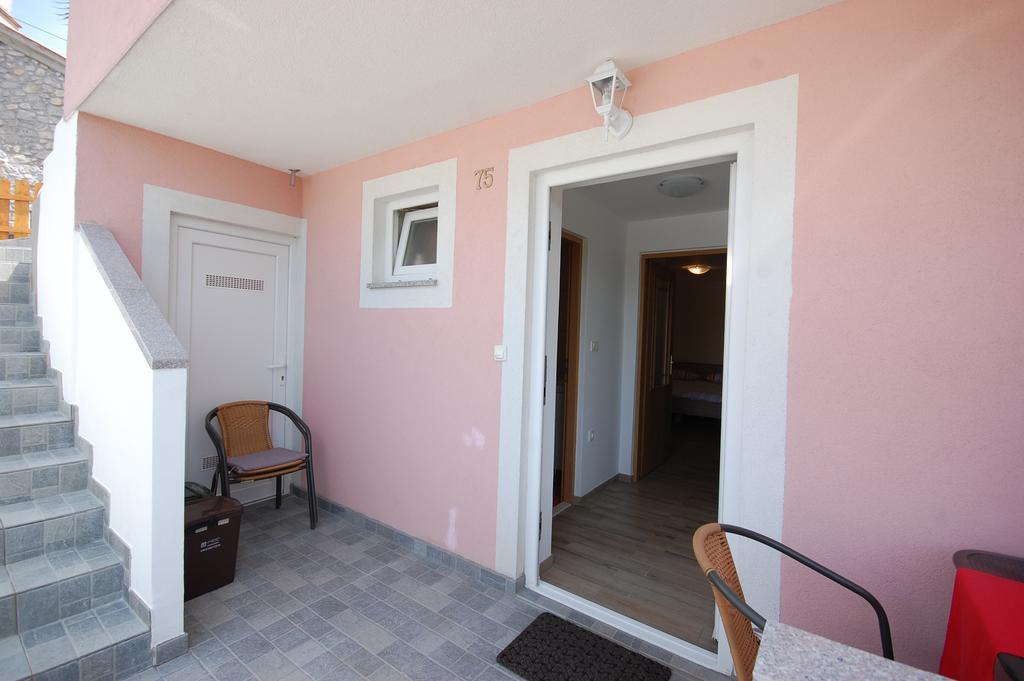 Apartment Bazdaric By El-Pi Tours Sveti Vid-Miholjice Exterior foto